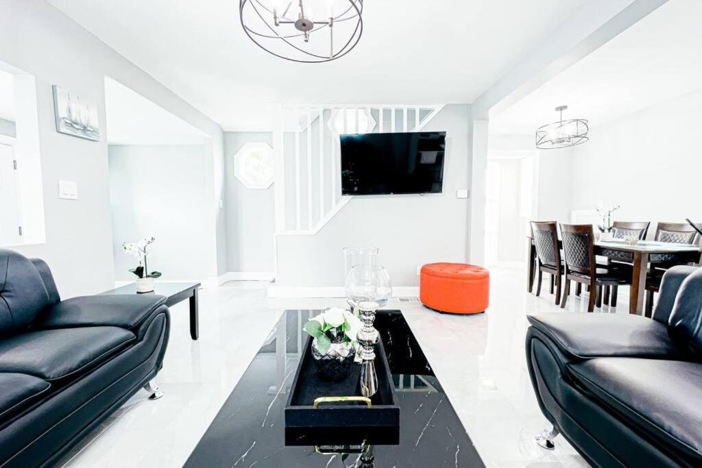 3Br House Near Falls, Casino & Attractions ナイアガラフォールズ エクステリア 写真